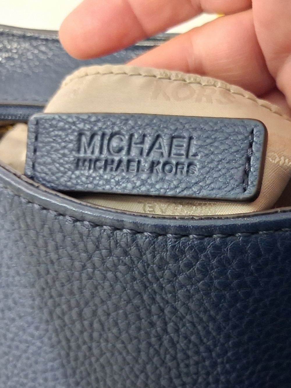 Michael Kors Navy Pebbled Leather Crossbody Bag - Picture 9 of 11
